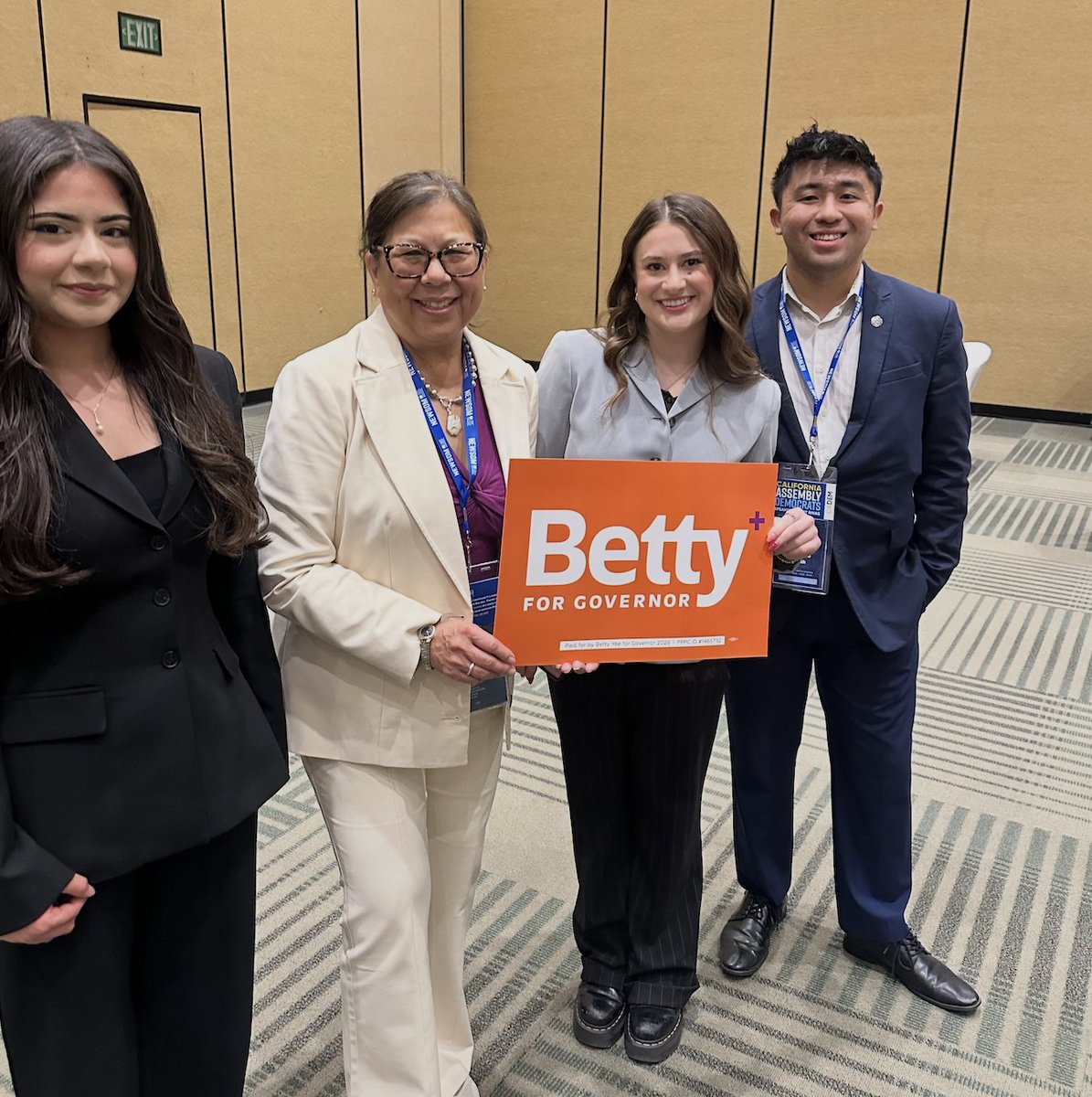 BettyYeeforCA's tweet photo. What a great time at the California Democratic Convention! https://t.co/M8luEnI2mw