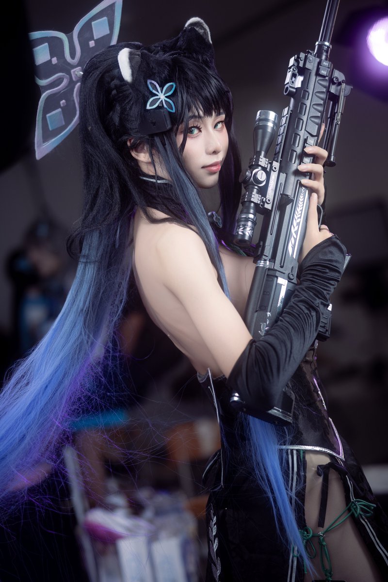 tiya20030917's tweet image. 抖音那有人问我为什么不发x，我没发过这组场照吗 ＃碧蓝档案 ＃蔚蓝档案 ＃漫展 ＃cosplay ＃瞬