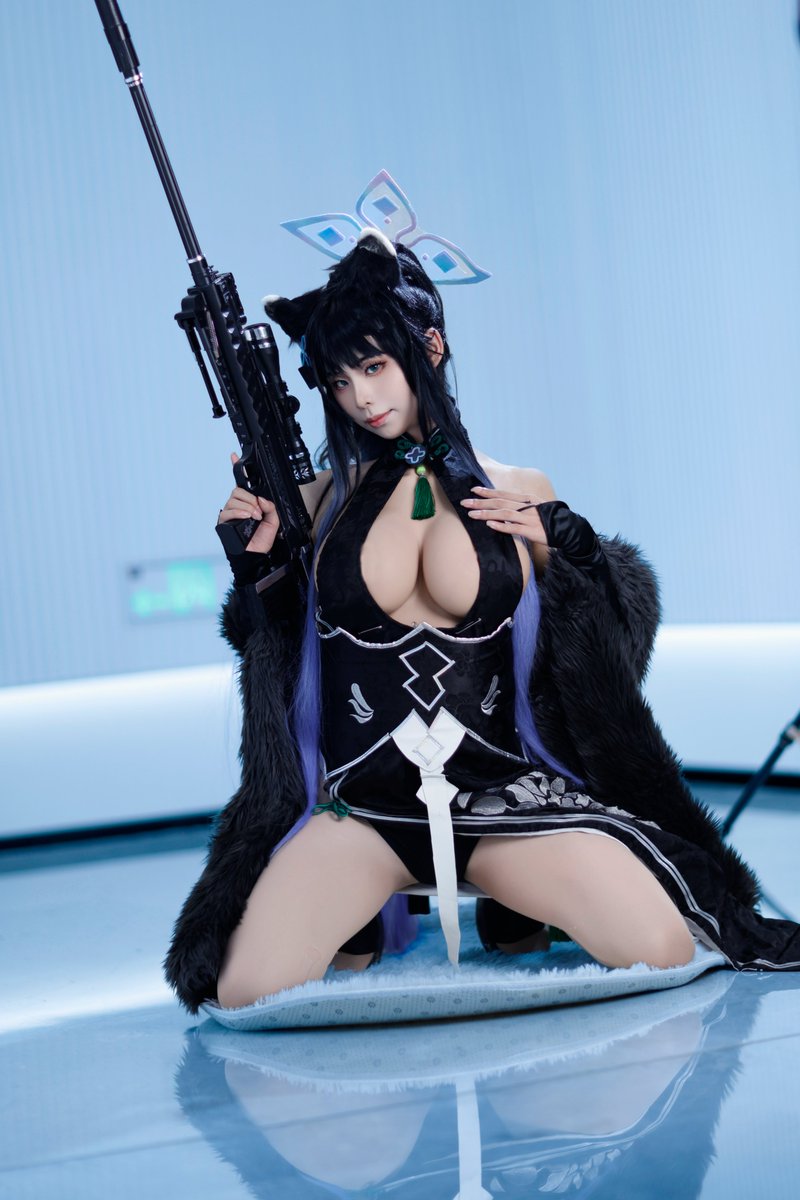 tiya20030917's tweet image. 抖音那有人问我为什么不发x，我没发过这组场照吗 ＃碧蓝档案 ＃蔚蓝档案 ＃漫展 ＃cosplay ＃瞬