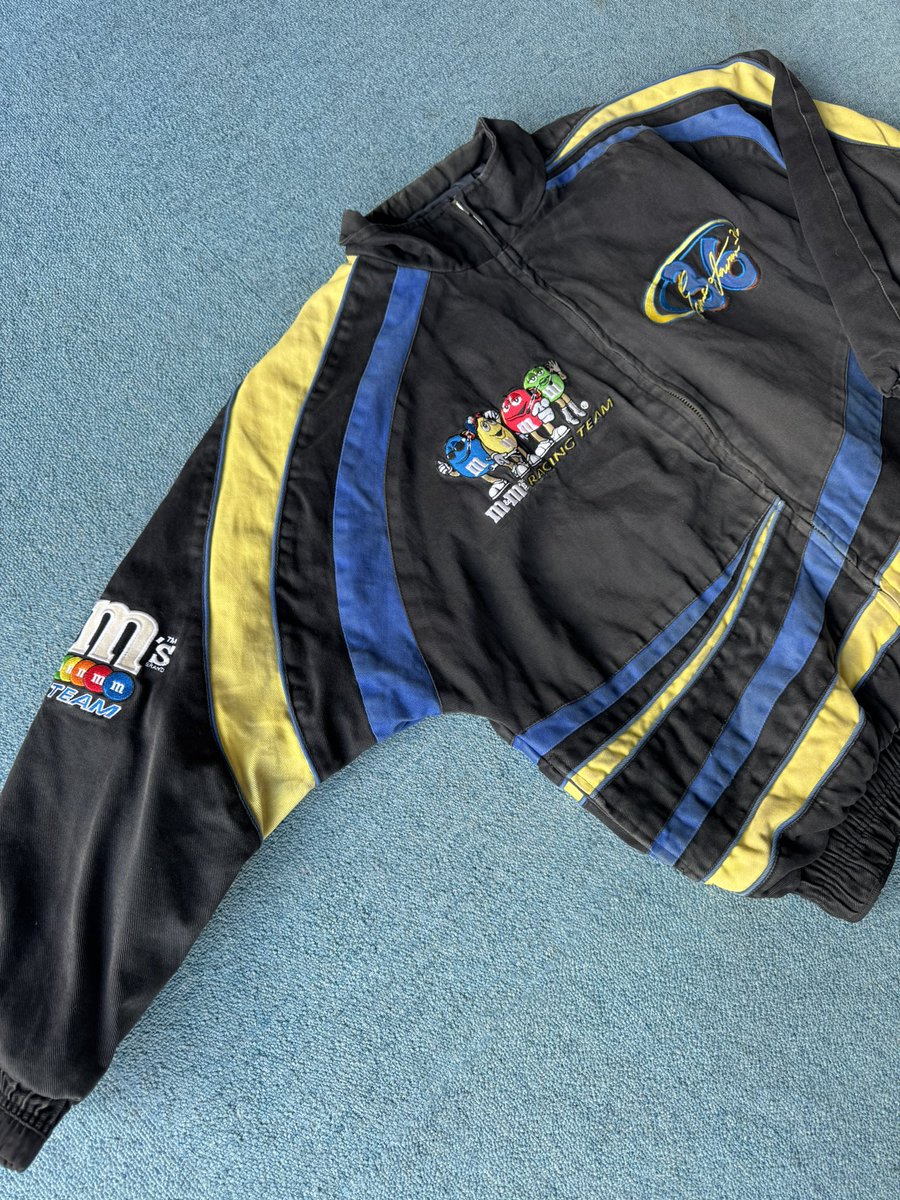 mirage029's tweet photo. .
.
Special
.
m&m's
Racing jacket
.
珍しく、デザインも良いレーシングジャケット数点入ってます🏎️
.
是非見に来てください👍
.
大洗シーサイドステーション2階
Mirage
.
#茨城 #大洗 #古着屋
#大洗シーサイドステーション
#mandms https://t.co/k8Gk4Akocb