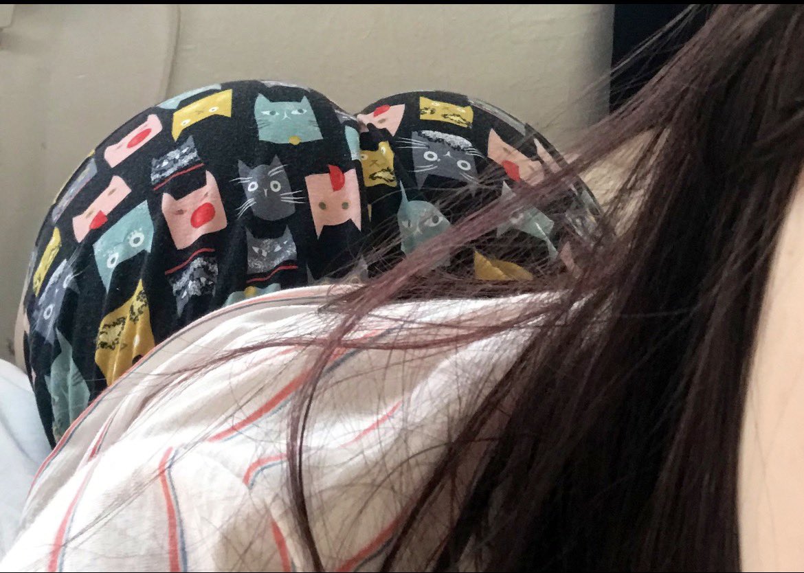 Mewkyuuuu's tweet photo. I’ll recreate it for one like🤭 https://t.co/sm0VmnO0sa