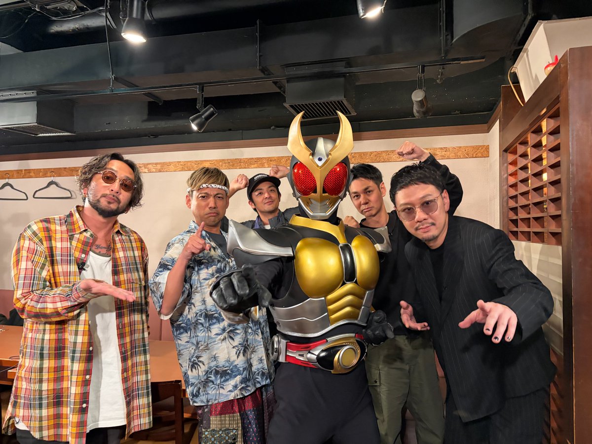 /／
　　 映画『アギトー超能力戦争ー』
　主題歌：ORANGE RANGEに決定！
\＼
⁡
結成25周年イヤーに突入した #ORANGERANGE が
力強く鮮やかな楽曲でスクリーンを彩ります。

4月29日（水・祝）ROADSHOW
⁡
#オレンジレンジ
#アギト
#仮面ライダー 生誕55周年記念作
#仮面ライダーアギト