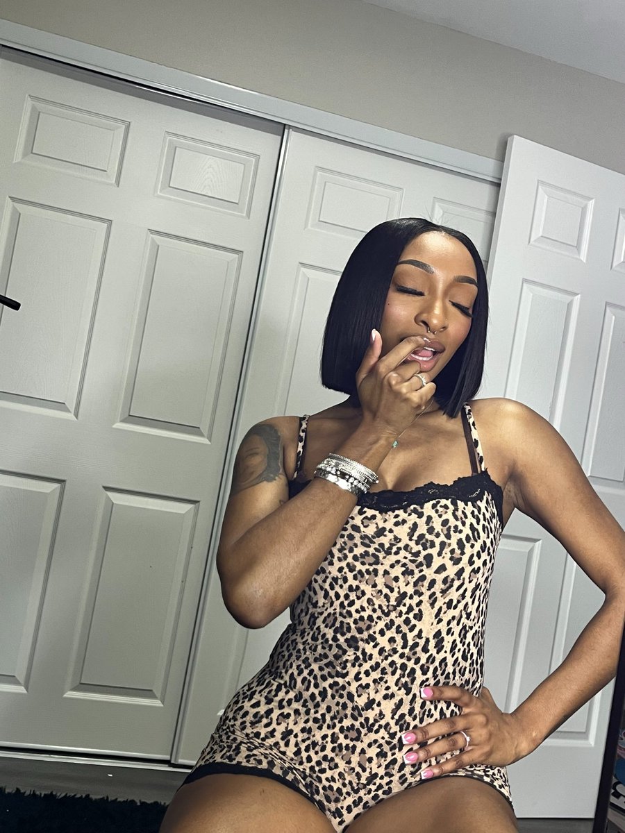 And whatever it is that you do, don't forget to make it sexy ✨✨