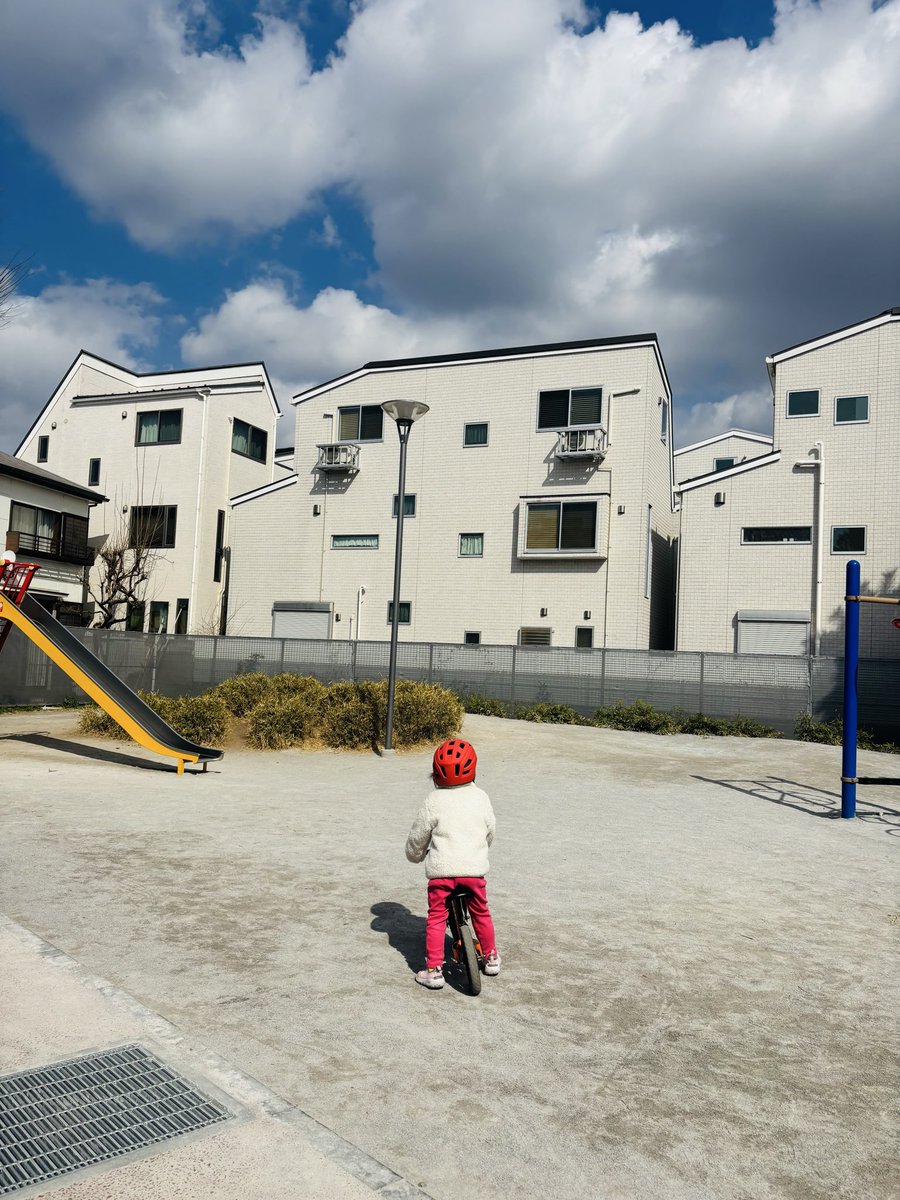 s_aow's tweet photo. たくましくなったなぁ。
4歳、おめでと。 https://t.co/4P62Nxomxg