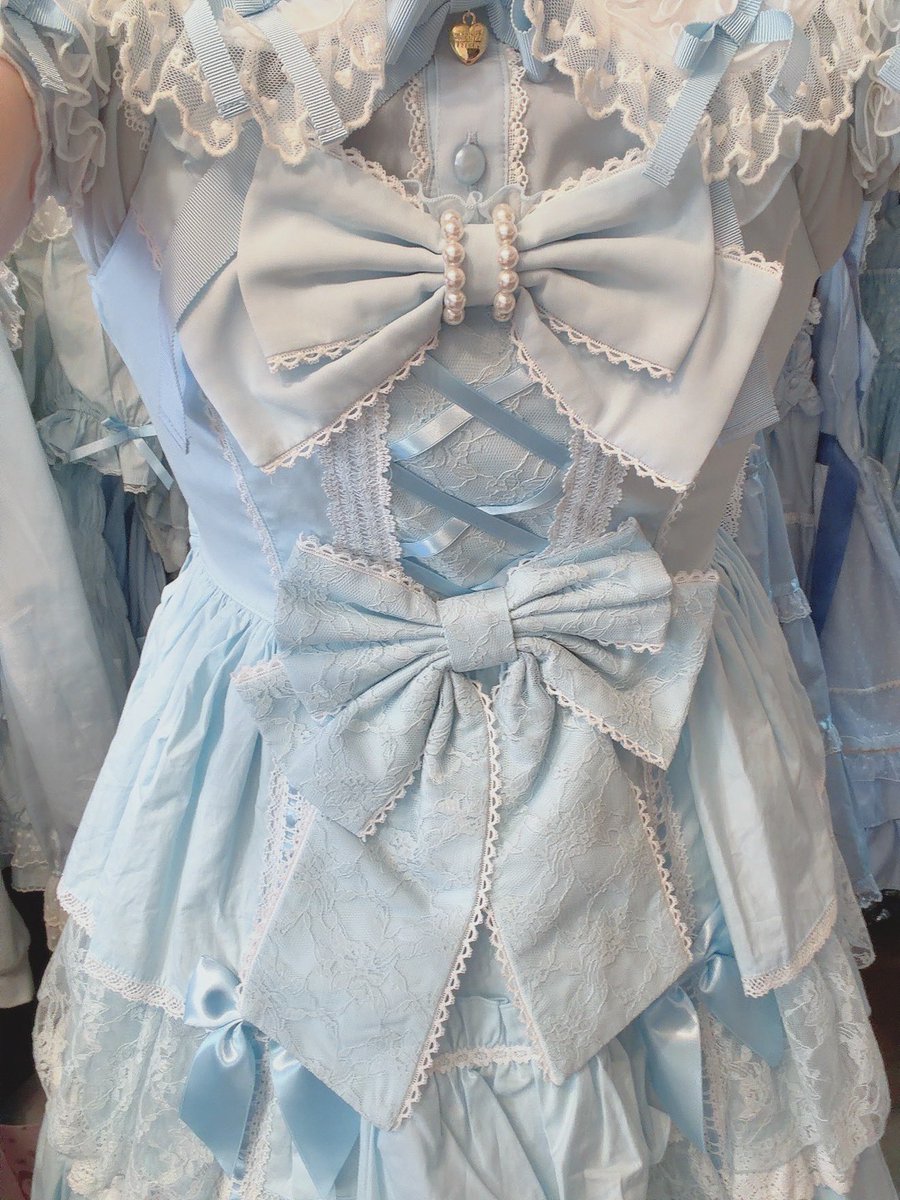 今日はAngelic PrettyさんのRomantic Ribbonジャンパースカート初披露