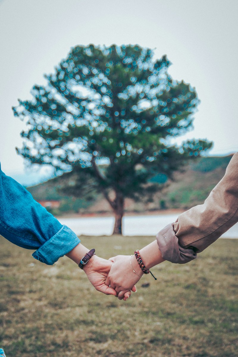 TalapalaR's tweet photo. The "Power Couple" is out. The "Soft Life" Partnership is in. Stop making struggle a badge of honor in your relationship, and start making rest your priority.
Read more:
https://t.co/FVeTxHlu9L
#relationshipgoals #softlife #modernlove #couplegrowth #partnership #healthyliving https://t.co/tOROxcg5eQ