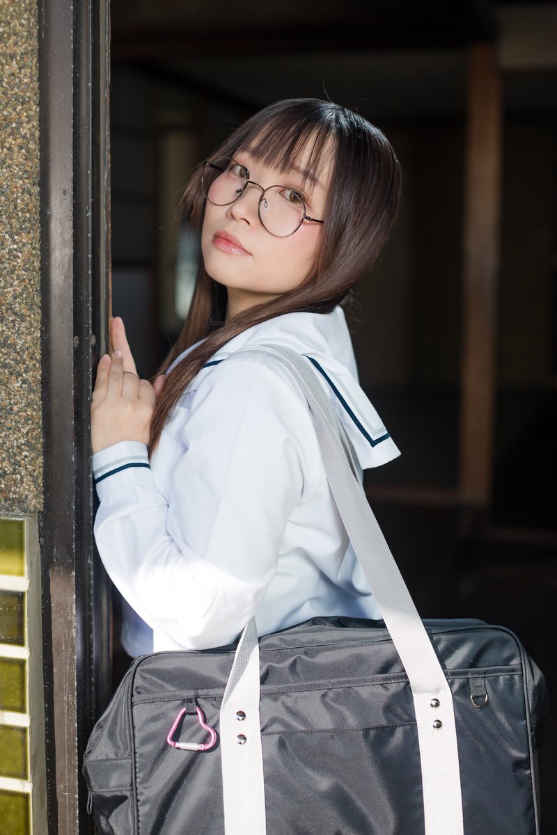 UkicosCosplay's tweet photo. ╭━━━━━━━━━╮ 　

　黒ストx眼鏡 女子
　
　一緒に帰る？

╰━━━━━━━━━╯ 
#コスホリ43 #コスホリ https://t.co/tlaYkAksrL
