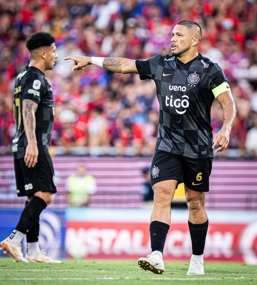 IVAN ALEXIS tweet media