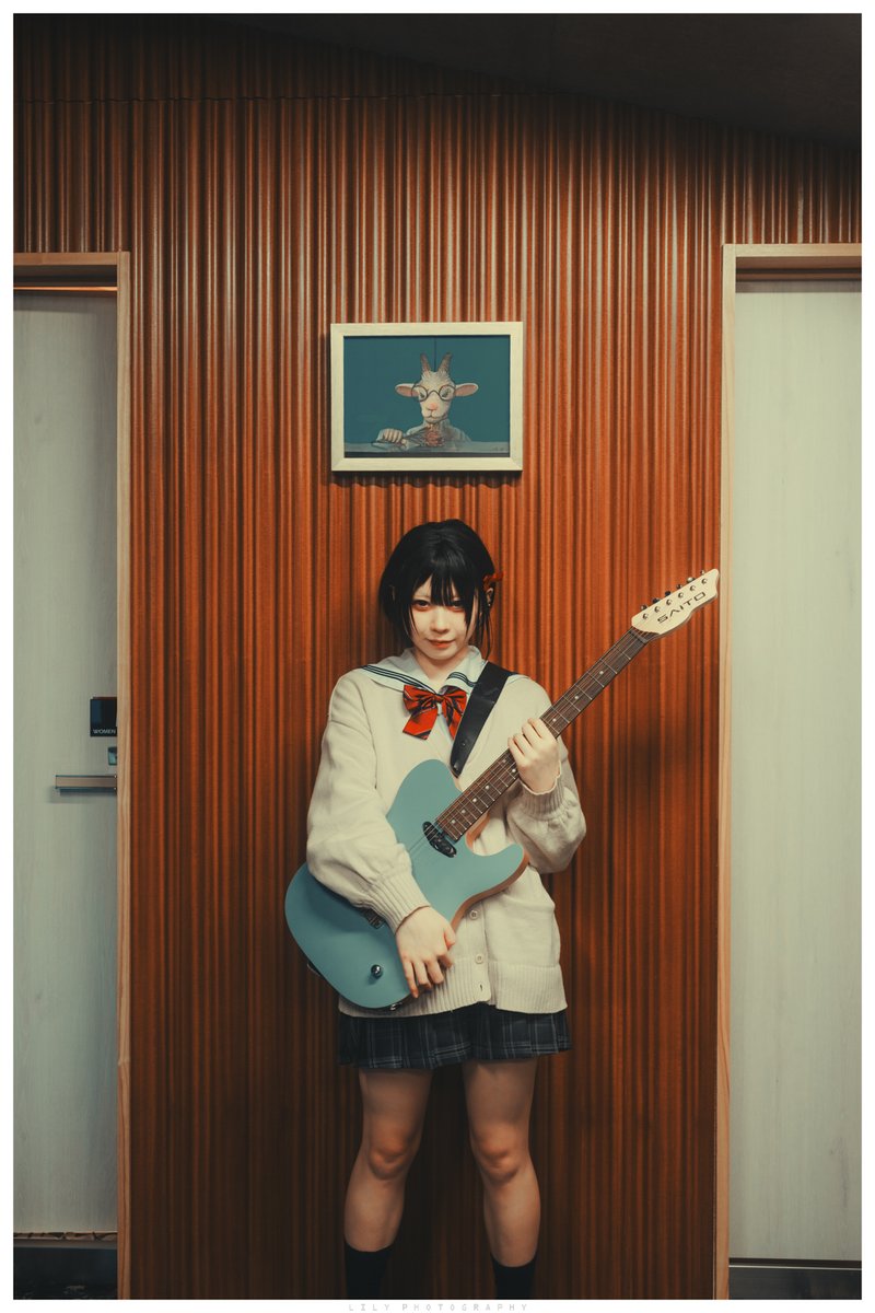 ◸
「2月22日、六弦とヒゲが同盟を結ぶ日」 🐾🎸
◺
<a href="/Nekotsukiururu/">猫月うるる🐈‍⬛2月撮影募集中</a> <a href="/Lutias17/">ルティアス撮影会🌕️2月21日,28日開催</a>
#月見る猫 #猫の日 #ルティアス撮影会
#lilyphotography #portrait