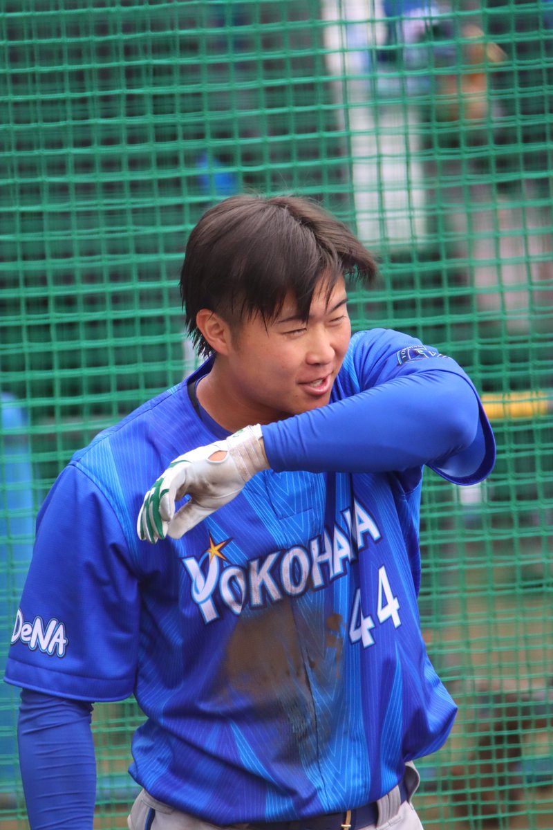 汗を拭う 2026.2.6 ユニオンですからスタジアム宜野湾 #ベイキャンプ