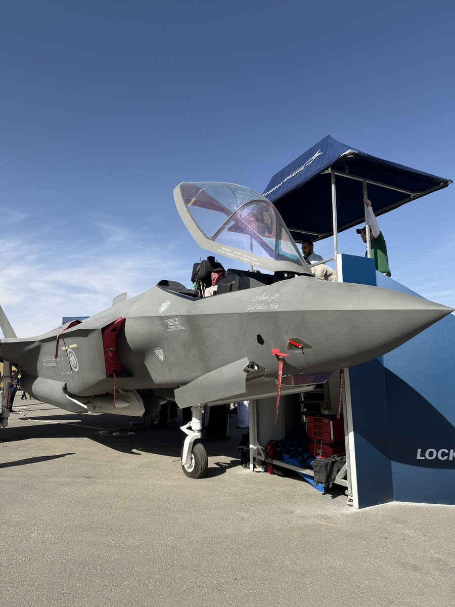 عبدالله بن محمد آل حسين tweet media