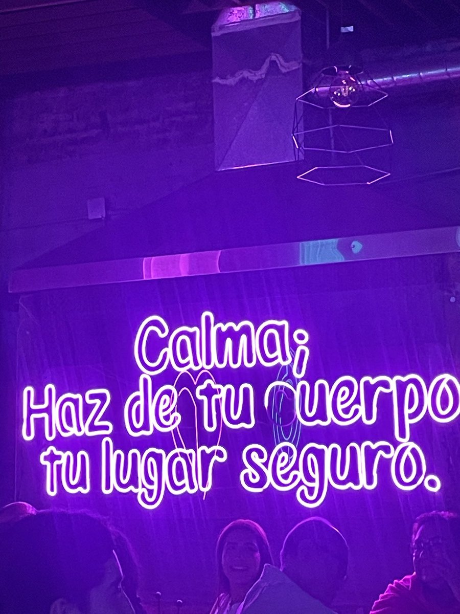 Flor Silvestre (@florsilverstre) on Twitter photo 