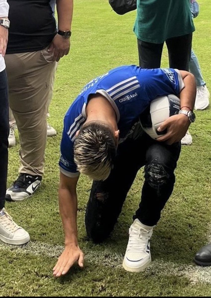 cristhian noboa tweet media