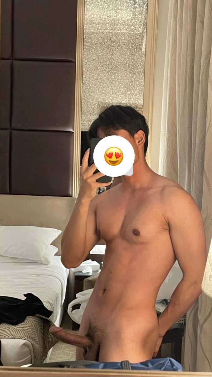 ครูพละจอมซน tweet media