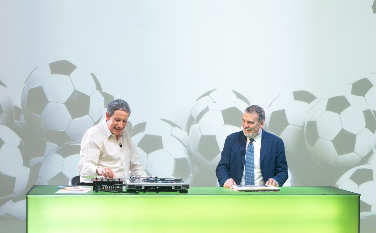 State ascoltando i vinili di <a href="/MarcoTardelli82/">Marco Tardelli</a> ?
💿🎶

#Rai1 #MarcoTardelli #ivinilidi