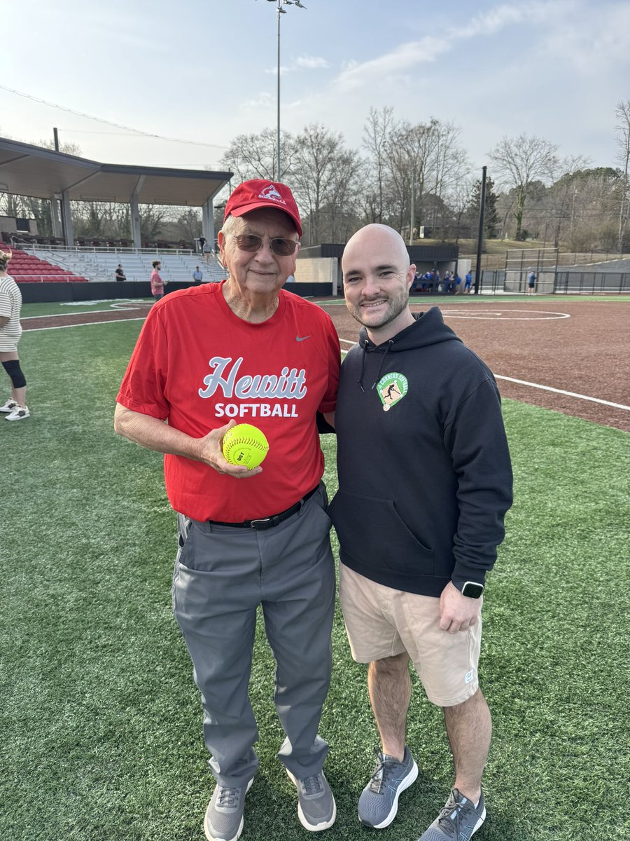 Kyle Parmley 🥎 tweet media