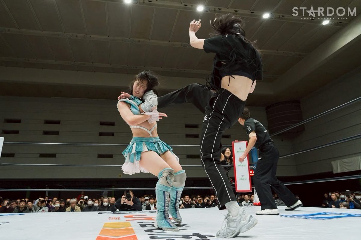 El Phenex Queen se habrá quedado sin manos, pero no sin opciones