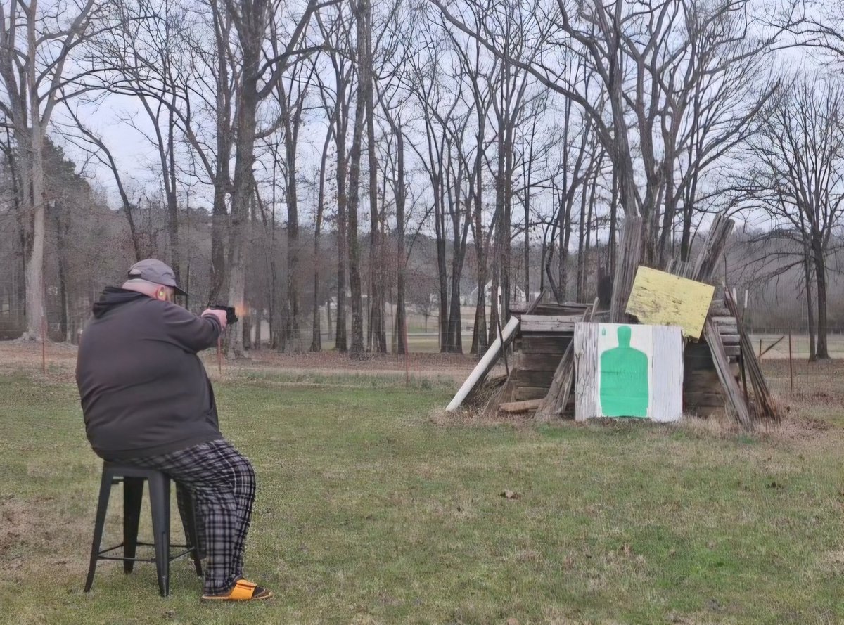 PandaPool tweet media