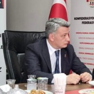 Kıymetli Başkanım, Ülkücü hareket denen sayfa sizi paylaşmış bu apo seviciler, terörist başına methiyeler düzenler sizlerin milliyetçiliğini sorgulamışlar, siz milliyetçiliğinizin zekatını verseniz bunlara ağır gelir. 
Yozgat size ağır gelir.! <a href="/srfgul81/">Şeref Gül</a>