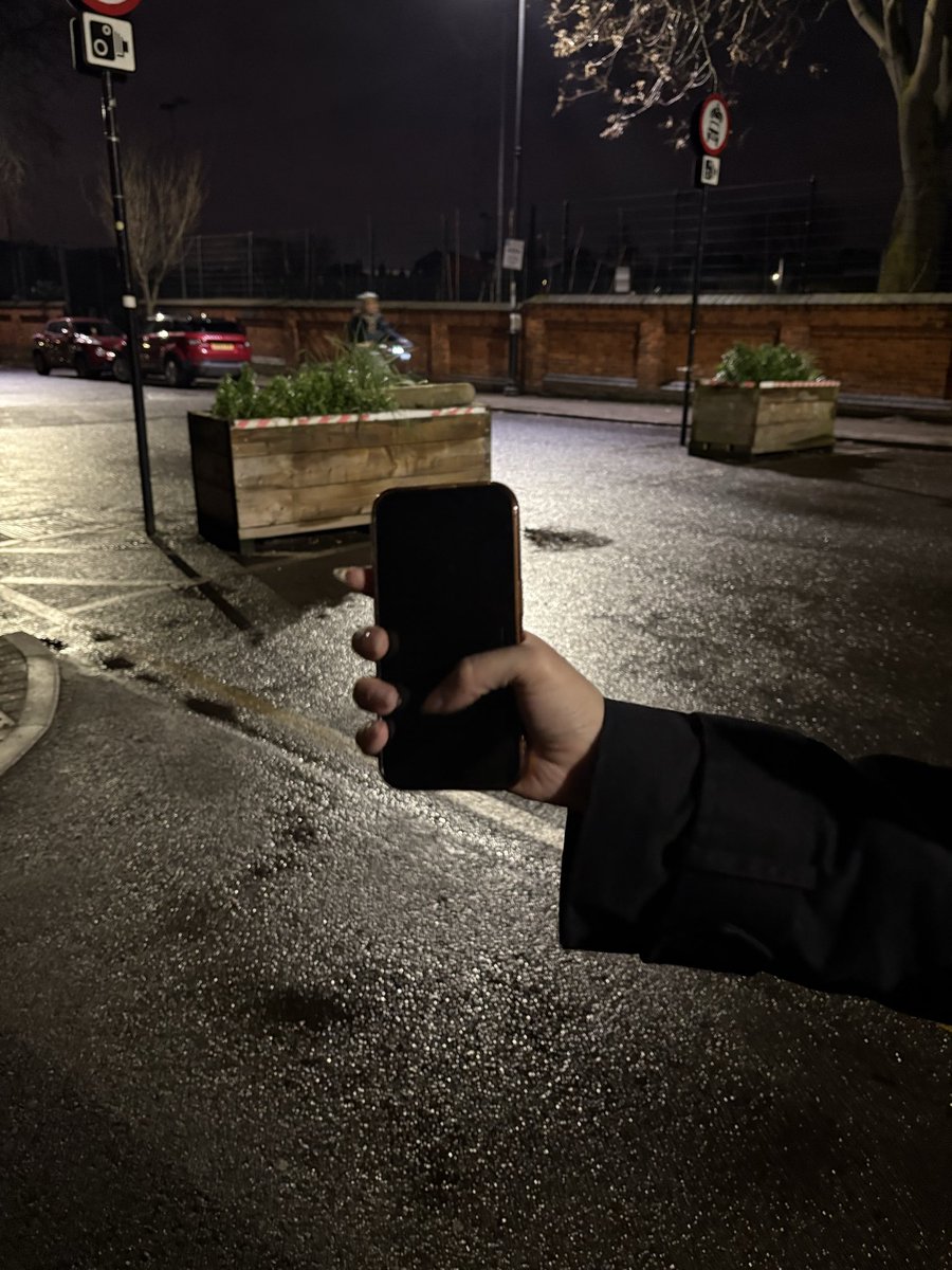 81rozanovs's tweet image. everyone @rozanov__ wants to wish connor a happy birthday but she’s drunk and her phone is dead photo attached for #proof #sad