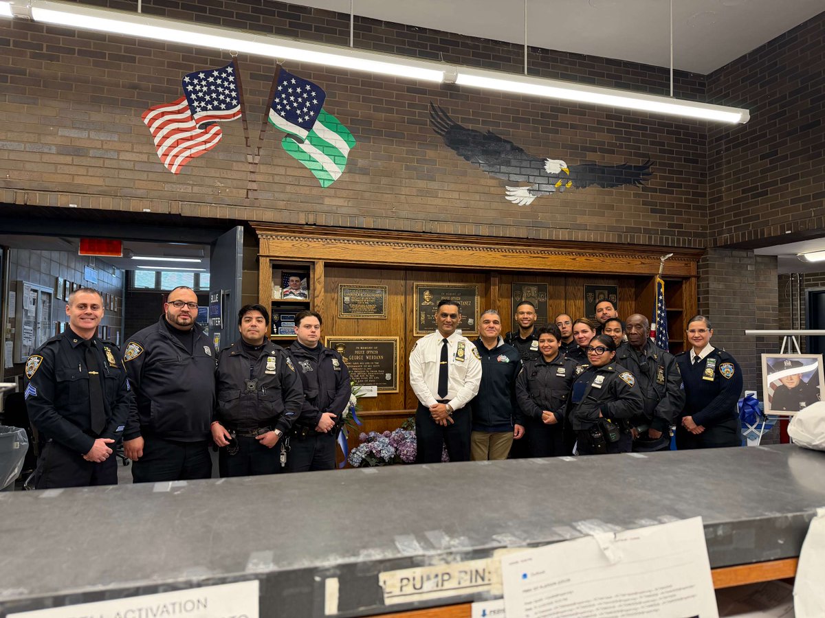 NYPD 47th Precinct tweet media