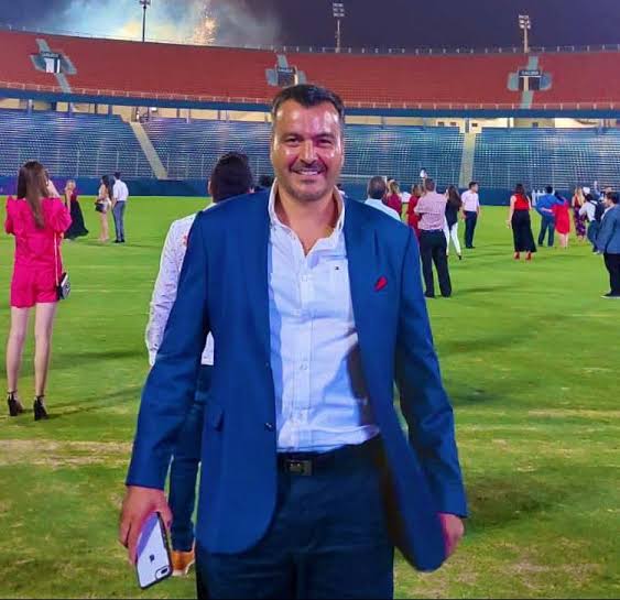 Se habla mucho de DEUDA DEL CLUB <a href="/CCP1912oficial/">Club Cerro Porteño</a> con el plantel. Si esto es cierto, CANCELEN LA DEUDA, porque va a ser la única forma de poder RECLAMAR AL PLANTEL Y CUERPO TÉCNICO. Anotá <a href="/blasreguera/">Blas Reguera</a> <a href="/RubenRCerro/">Rubén Recalde</a> <a href="/CCP1912oficial/">Club Cerro Porteño</a>.