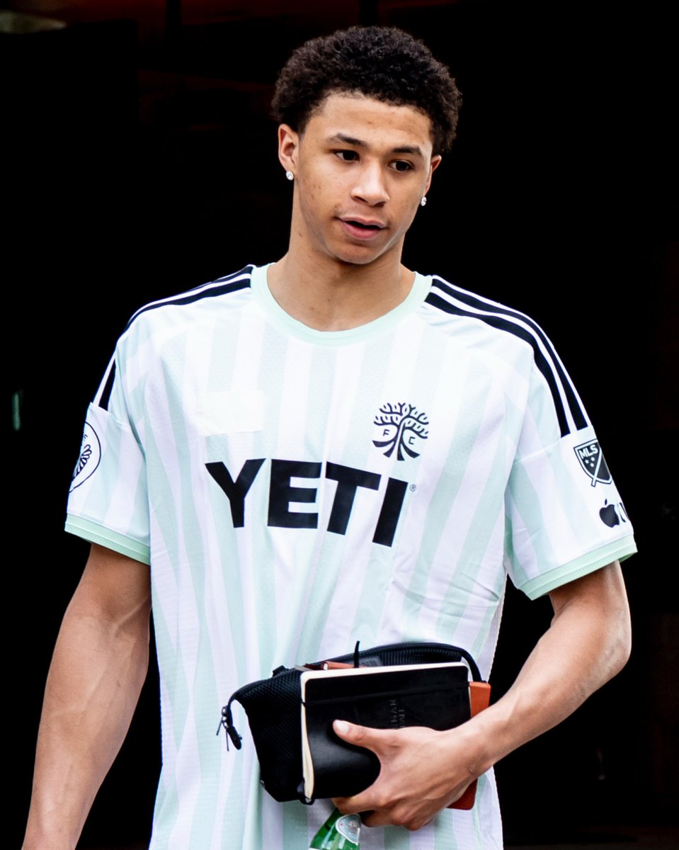 Go Verde Go @AustinFC 🏀⚽️