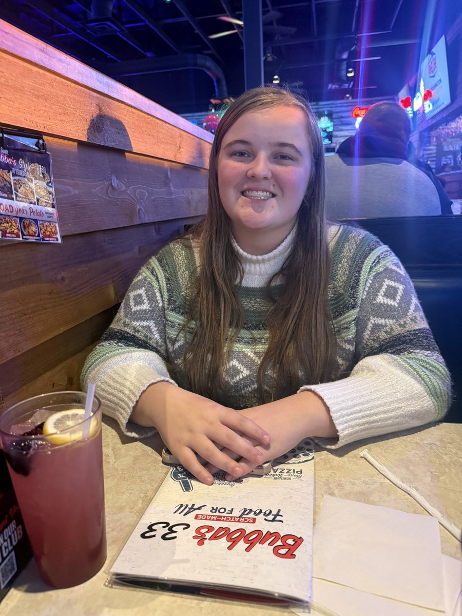 Mackenzie Faulkner tweet media