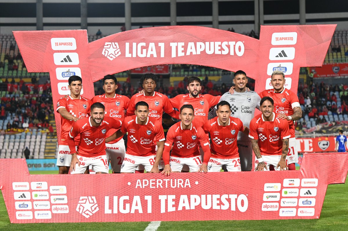 everreynosoh's tweet image. RT @Club_Cienciano: ¡𝙑𝘼𝙈𝙊𝙎 𝘾𝙊𝙉 𝙏𝙊𝘿𝙊, 𝙀𝙌𝙐𝙄𝙋𝙊! 👊🏻⚽️