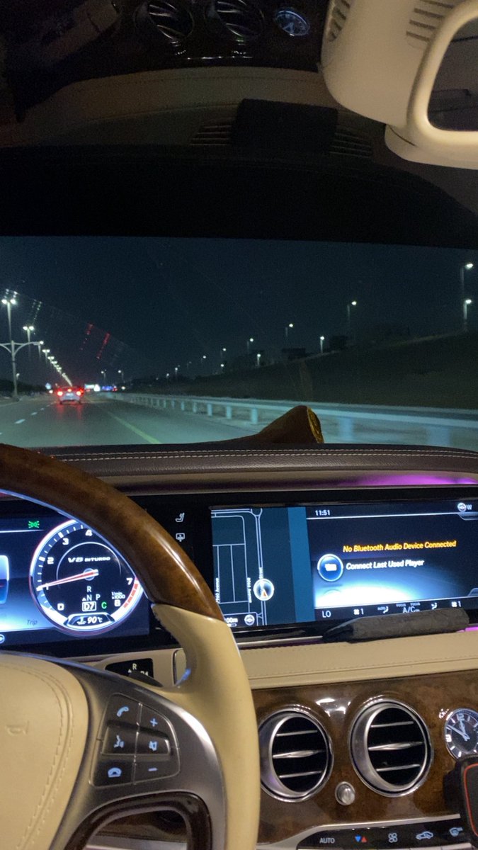 s71vl's tweet photo. اجواء رمضانية 🌙
#بوظبي https://t.co/S5PijUAZar