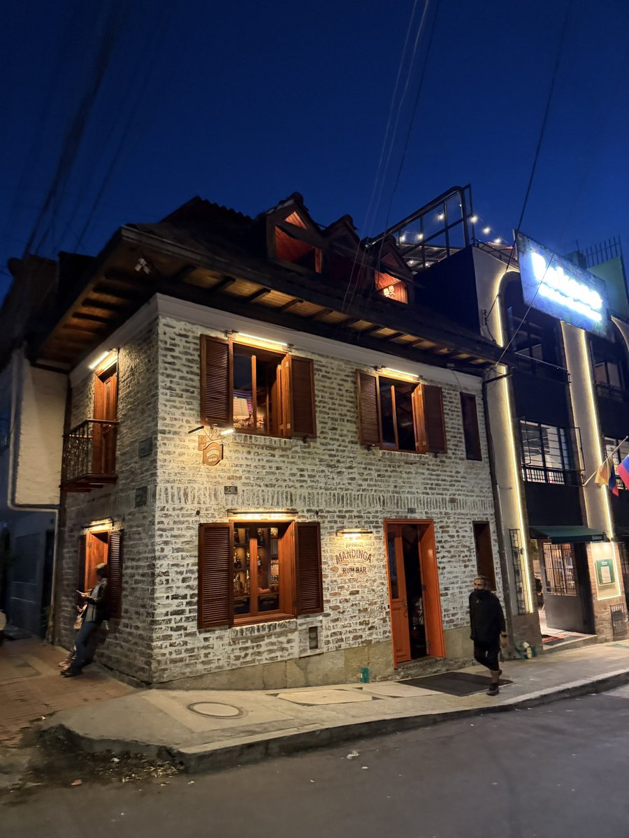 ✈ Stephen tweet media