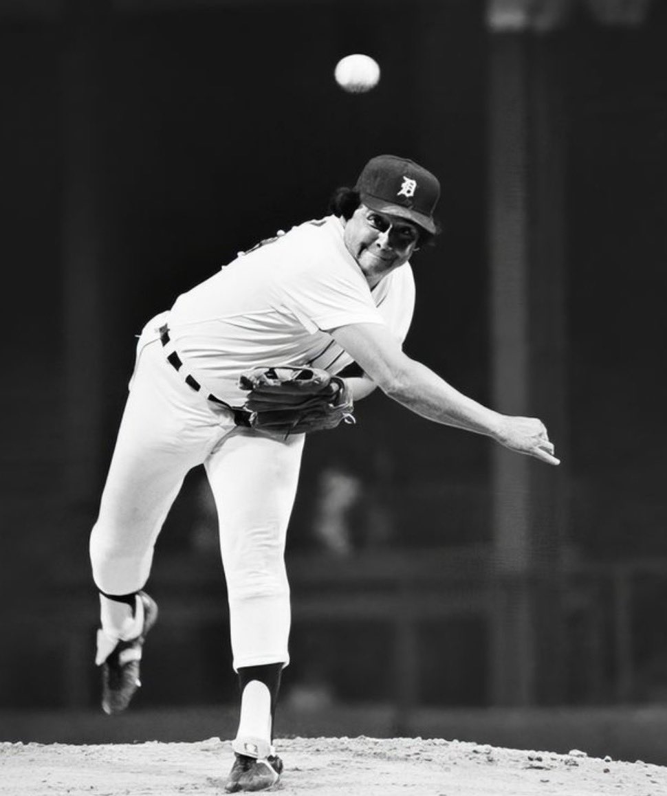 A solid contribution from Aurelio Lopez back in ‘84, going 10-1, 2.94ERA, with 14 saves … 👍⚾️