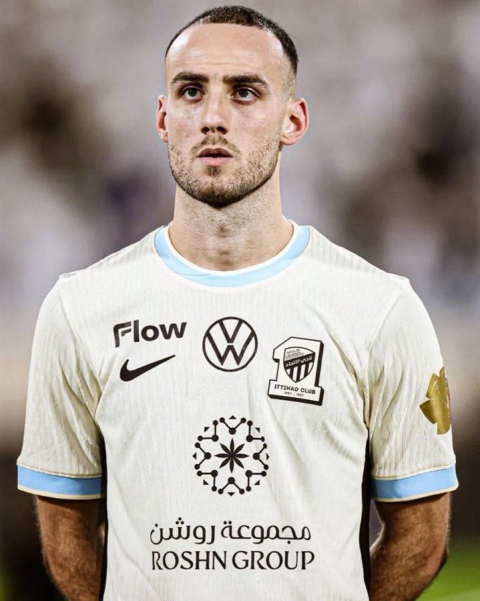 الجوهرة هذا مظلوم جدا فالاتحاد
عن نفسي اشوفه ما يقل عن دومبيا ابدا ويتفوق عليه بعد
سوووبر ماريو 💛💛💛💛💛