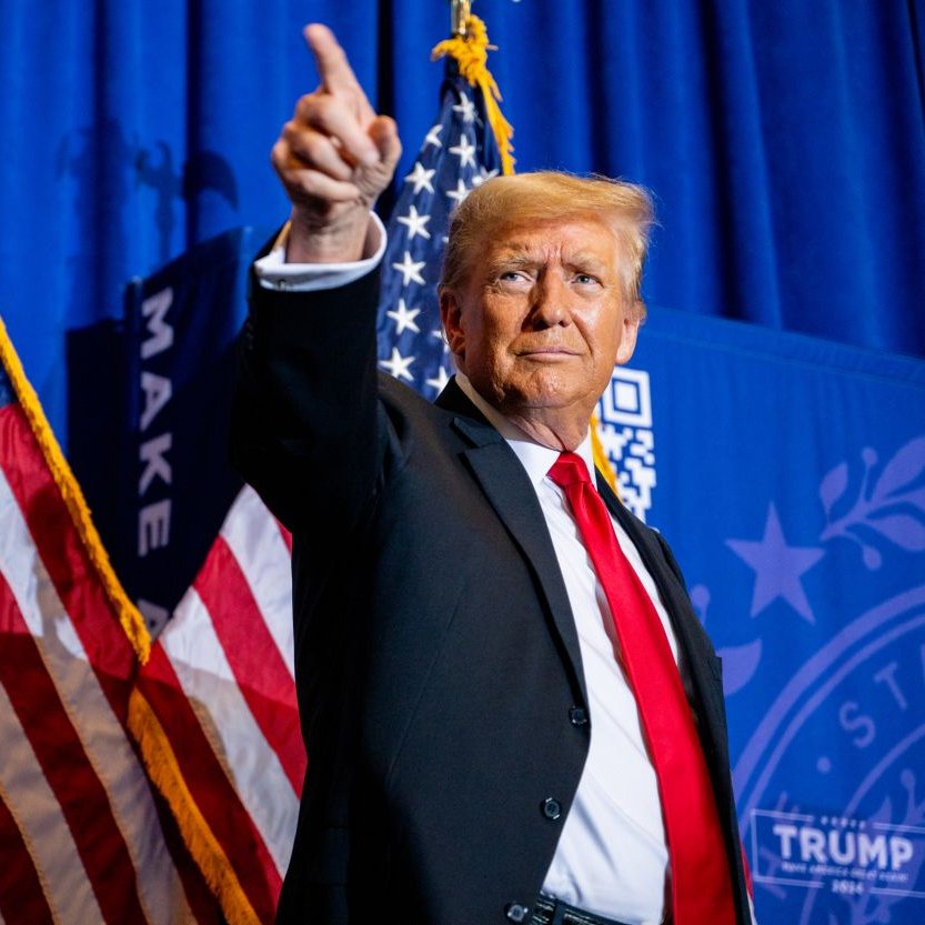 EricLDaugh's tweet image. 🚨 BREAKING: President Trump just deployed a HOSPITAL BOAT to Greenland to take care of their sick population neglected by Denmark

"It's on the way!!"

Trump's winning over the people of Greenland. It's all part of the plan.

TRUMP TO THE RESCUE 🇺🇸🇬🇱