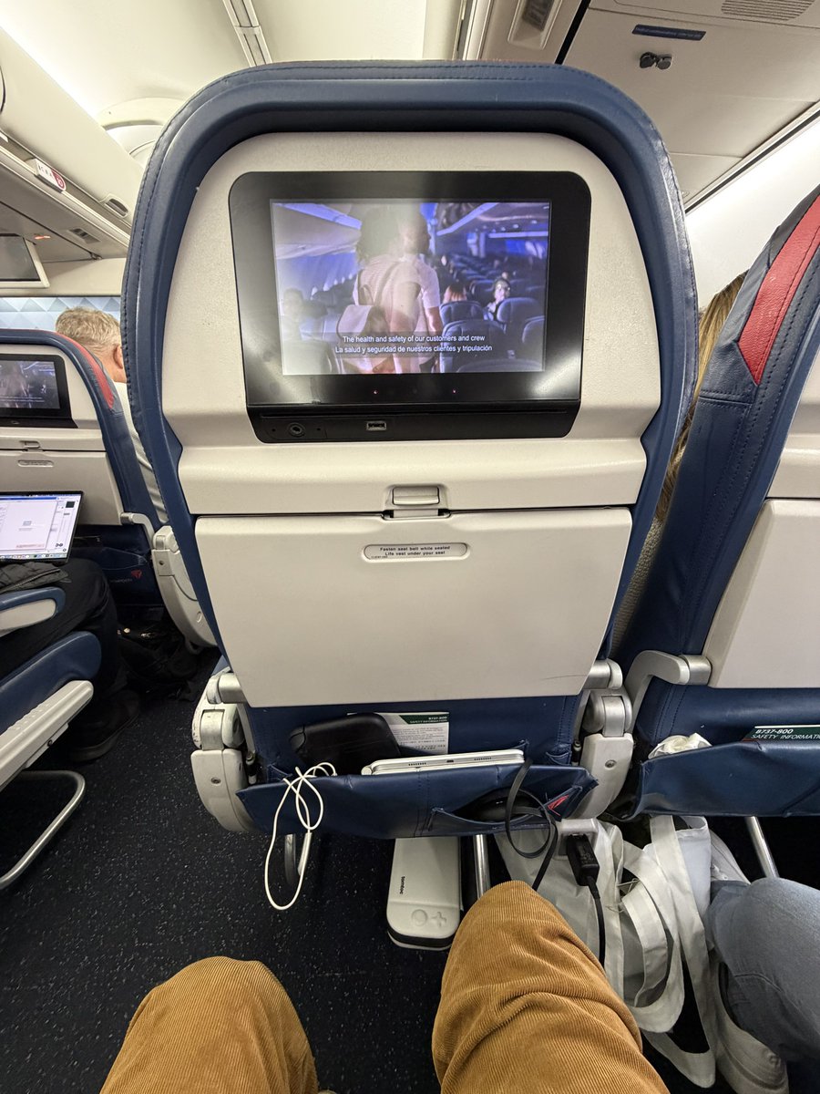 Dave Amirault tweet media