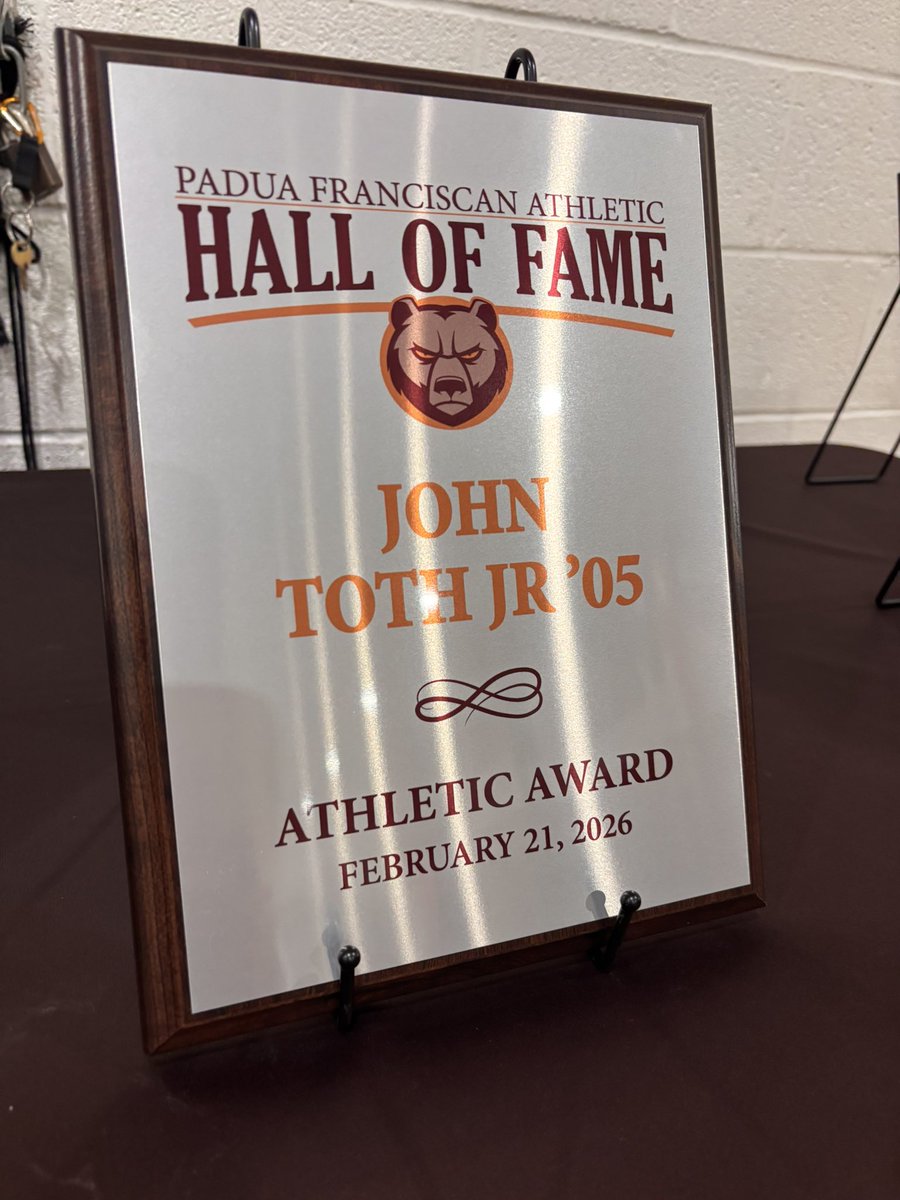 Luke Toth tweet media