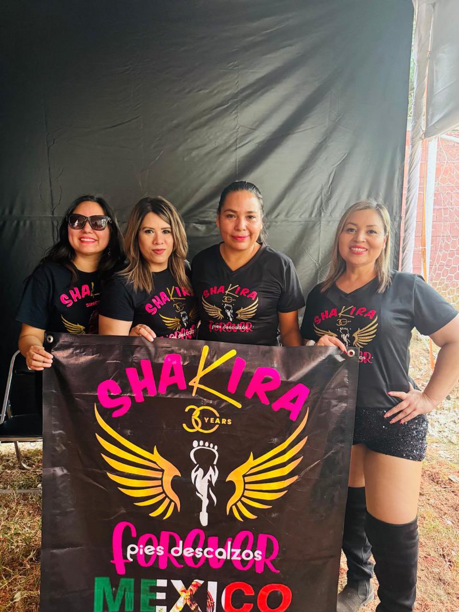 Shakira Pies Descalzos México tweet media