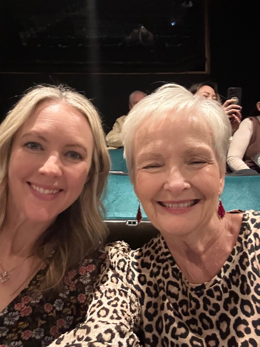 Jane Rose tweet media