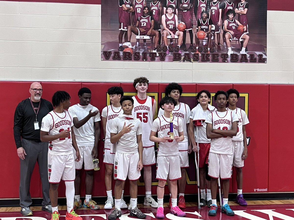 Lynn Blakeslee tweet media