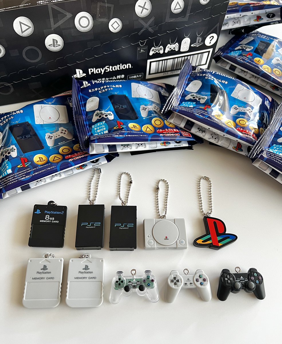 PlayStation ミニチュアチャーム付きビスケット 予約していたBOX（10個