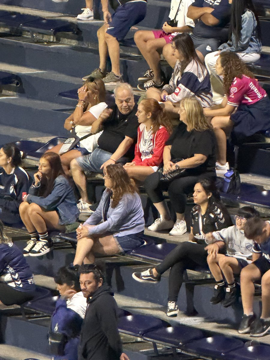 nahuel g. feilberg tweet media