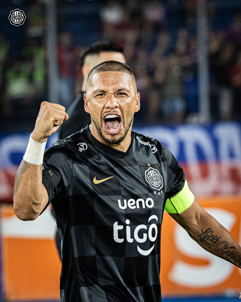 Club Olimpia tweet media
