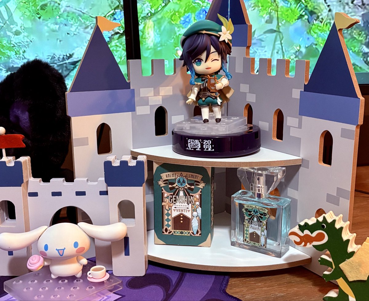 Being Yumejoshi is so wonderfully weird✨

Me: not wanting to take care of my own tamagotchi ass on a regular basis 

Also me: I have to clean my entire stream room so I can set up Venti nendo’s (+ future Kaeya nendo’s) little shrine shelf 

Also me: Finishes in under an hour ✨