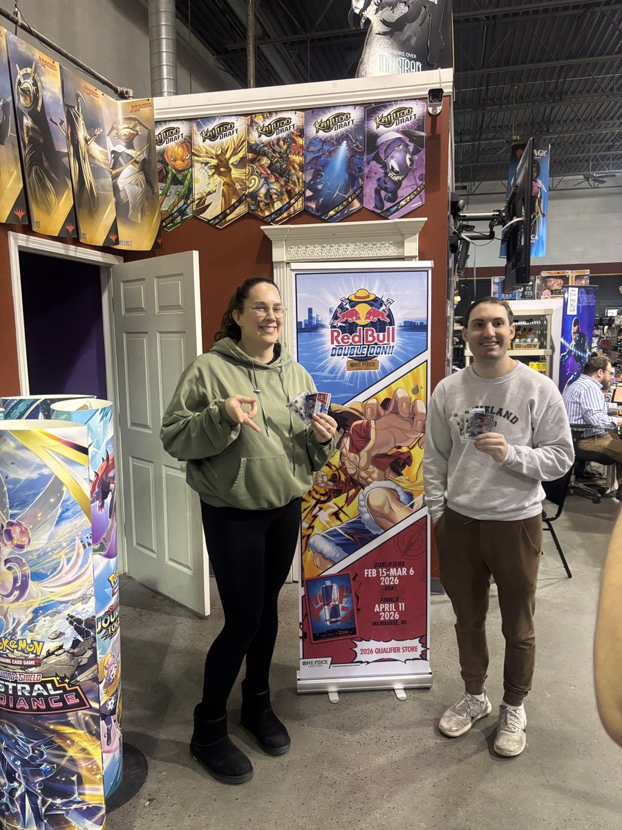 Hebz ≧◡≦ tweet media