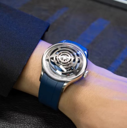 AliProdcuts's tweet image. "Unique rotor and blue nightlight—OBLVLO designer mechanical watch is here!"
Order - s.click.aliexpress.com/e/_c3hPhF5Z

#OBLVLOWatches
#DesignerTimepiece
#BlueDialWatch
#MechanicalArt
#LuminousWatch