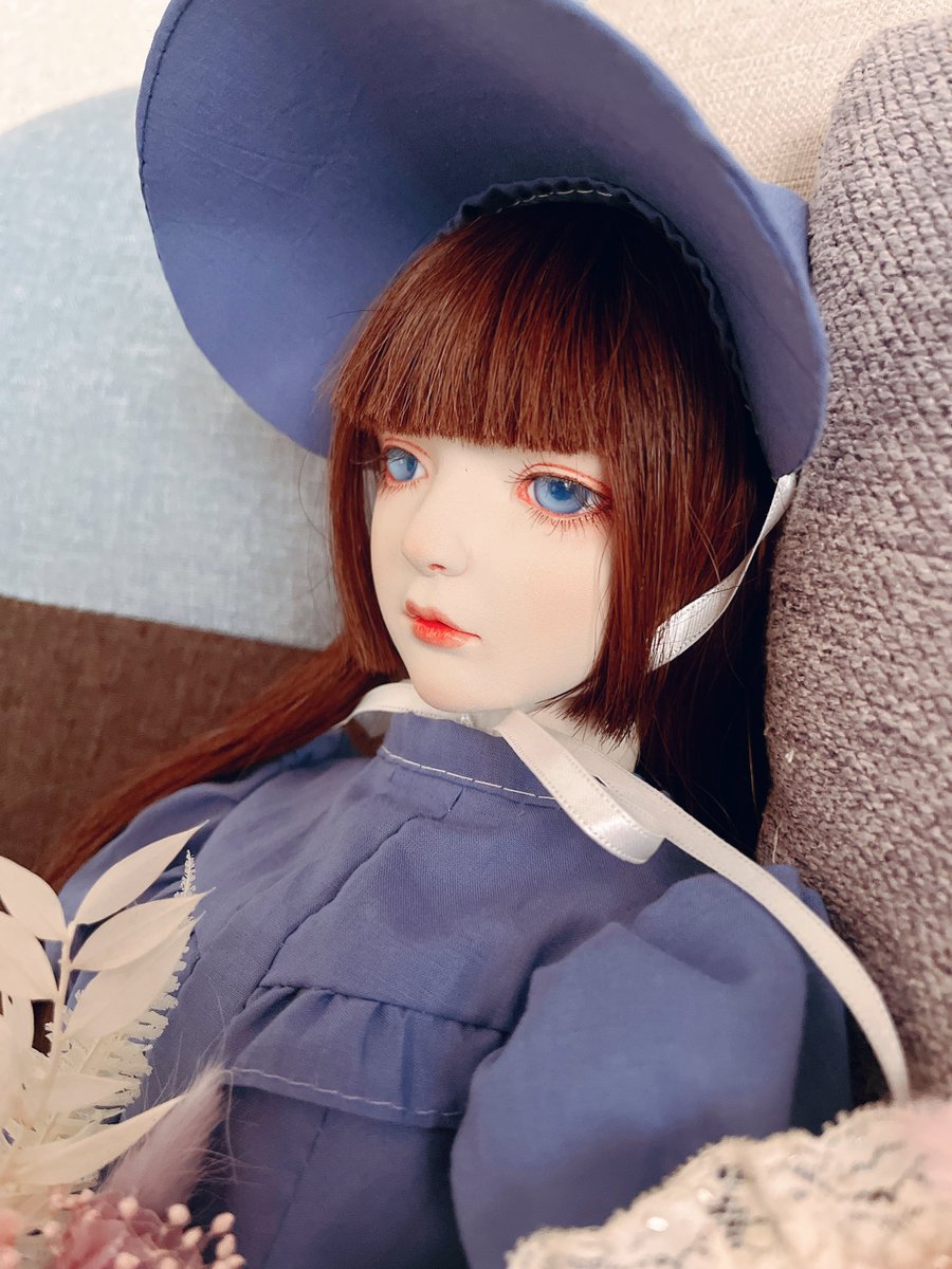 美しすぎて何度でも見とれてしまう。こんなに大好きな美しいお人形が