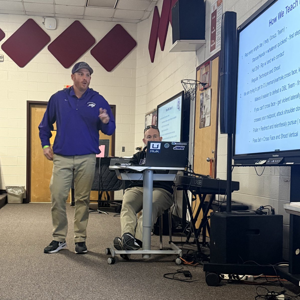 Coach Brad Lutz tweet media