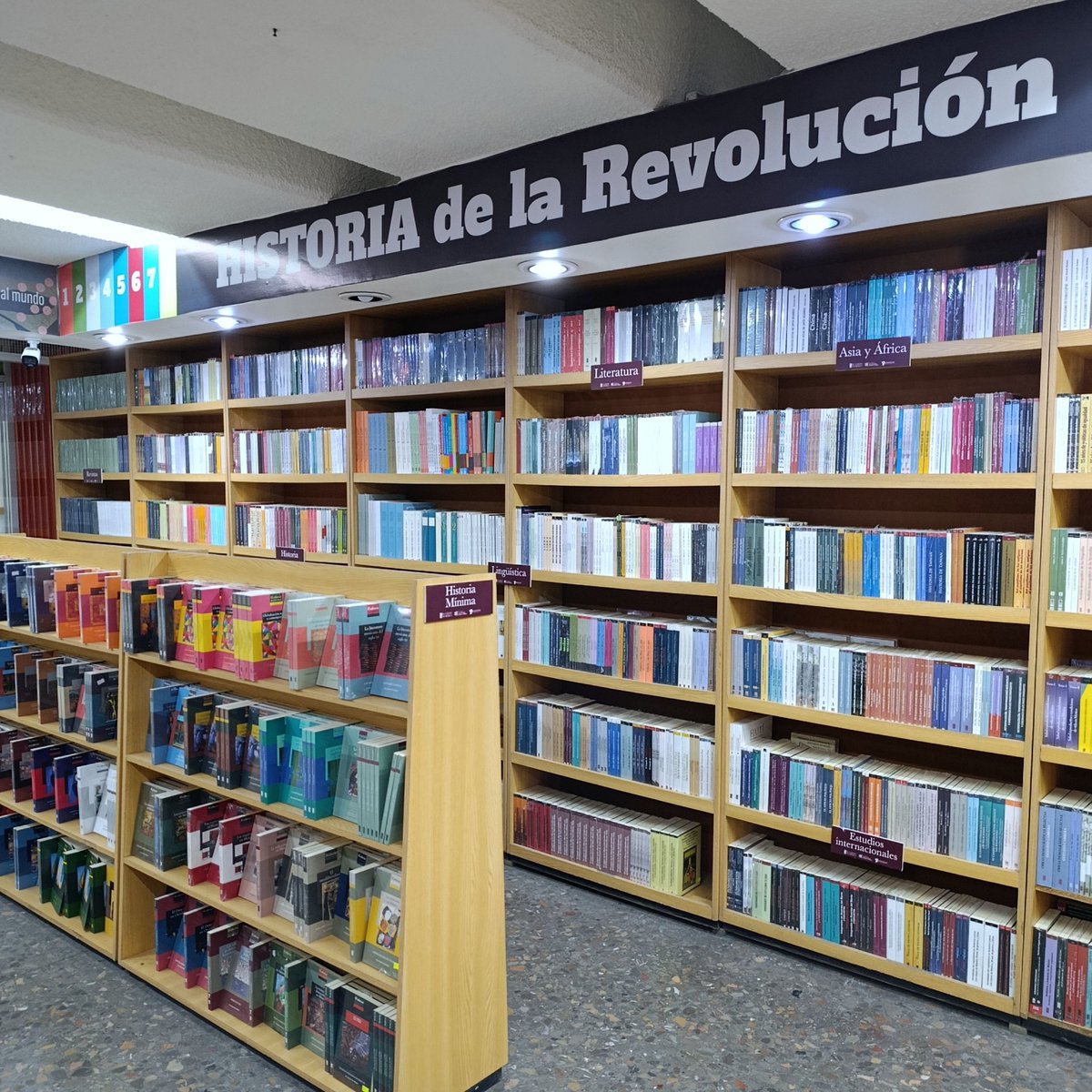 Publicaciones de El Colegio de México tweet media