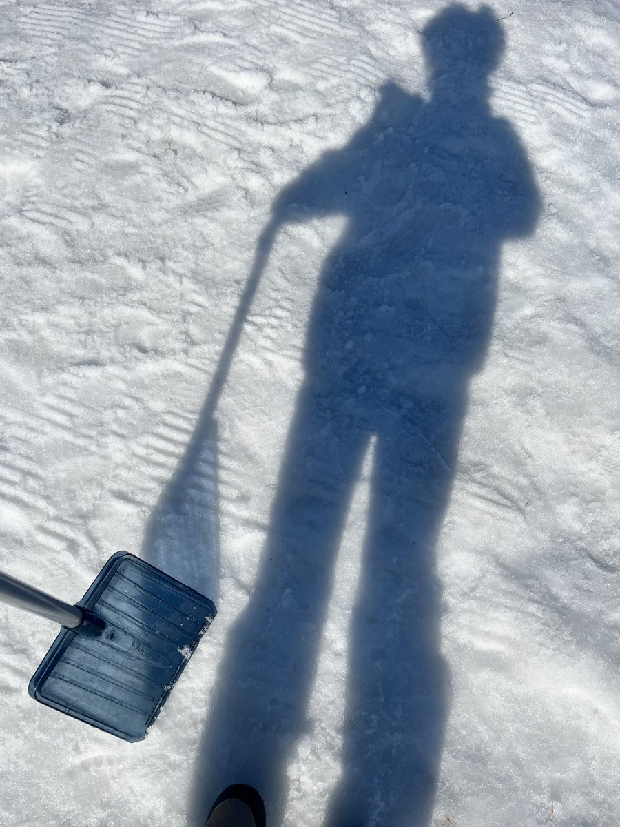 昨日は久しぶりに和歌山でライブで、とっても楽しかったです！
深夜に打ち上げから帰宅しまして、無事雪山に到着しました〜！！