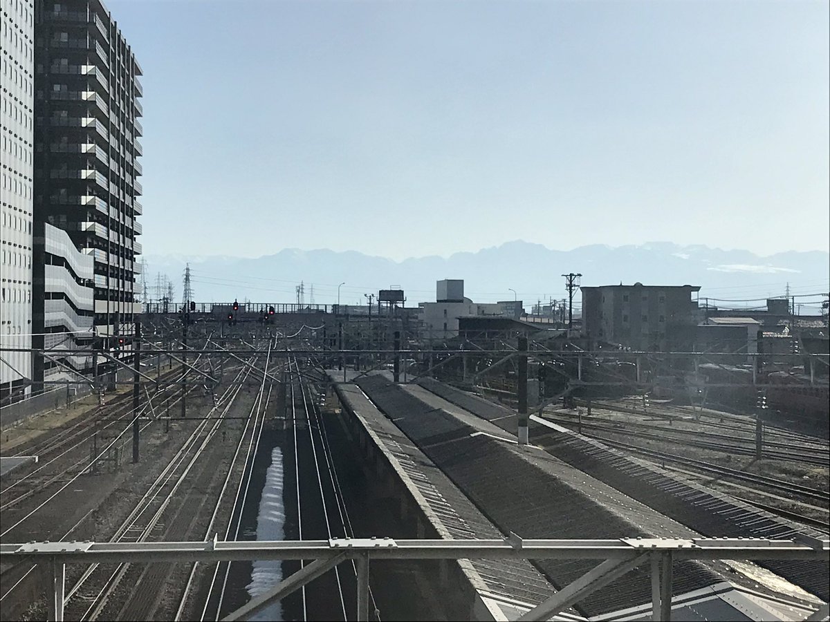 シルエット立山連邦